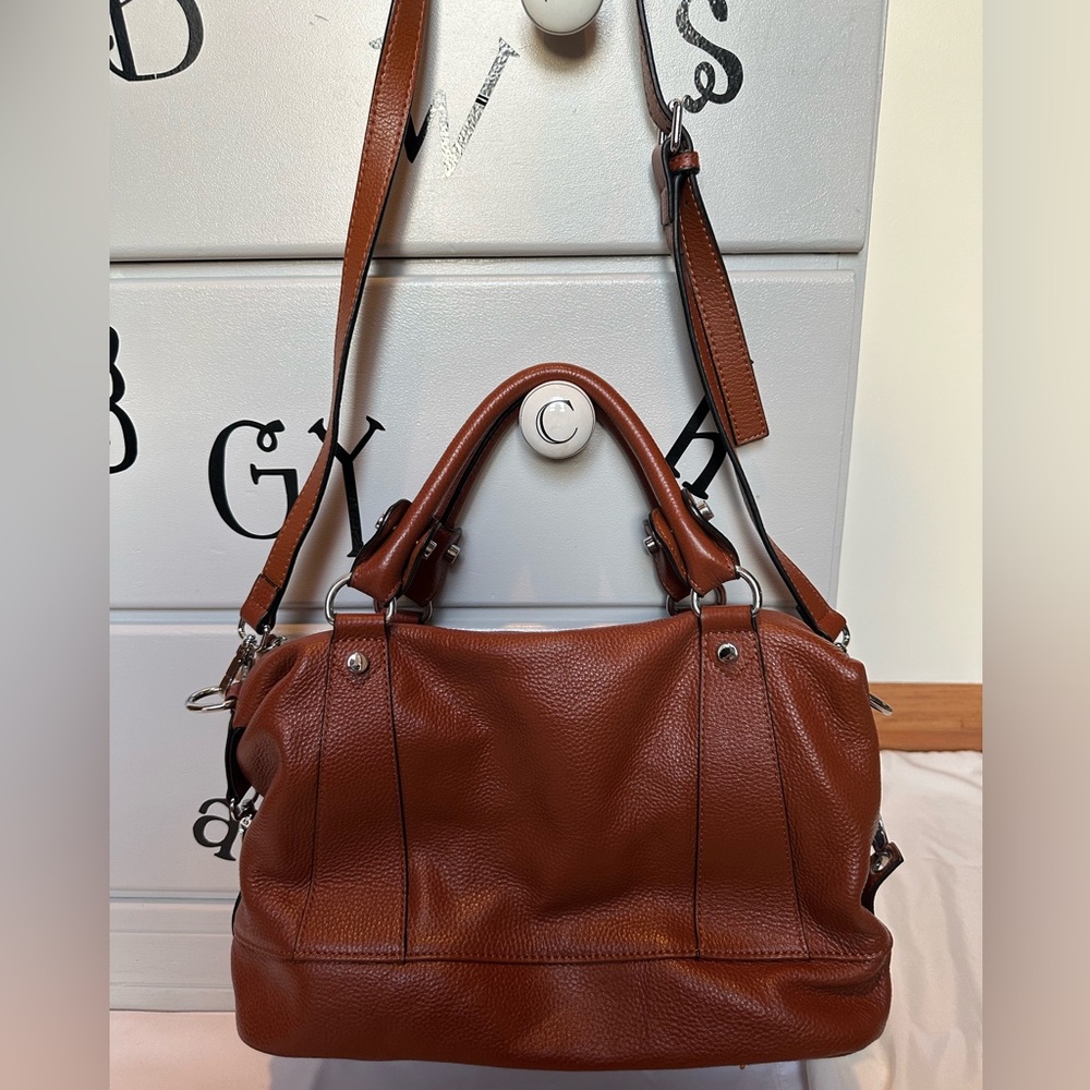 Heshe Tan Leather Shoulder Bag